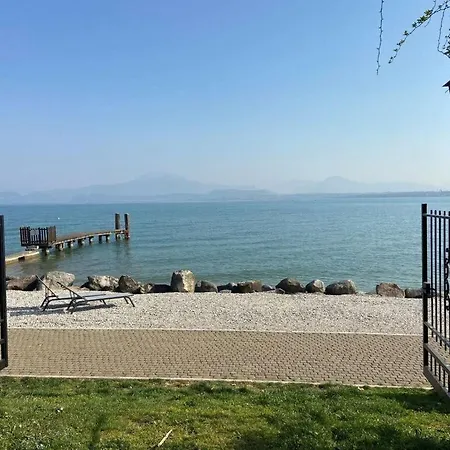 Garden Vill Lago Comfortable Holiday *