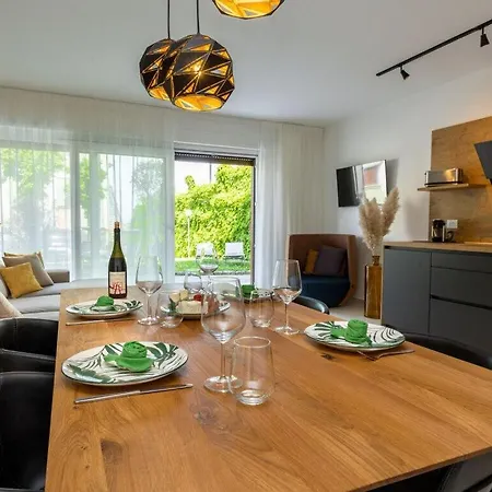 Garden Vill Lago Comfortable Holiday