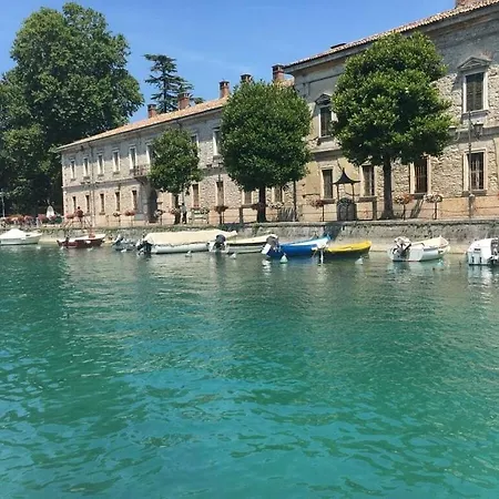 Garden Vill Lago Comfortable Holiday